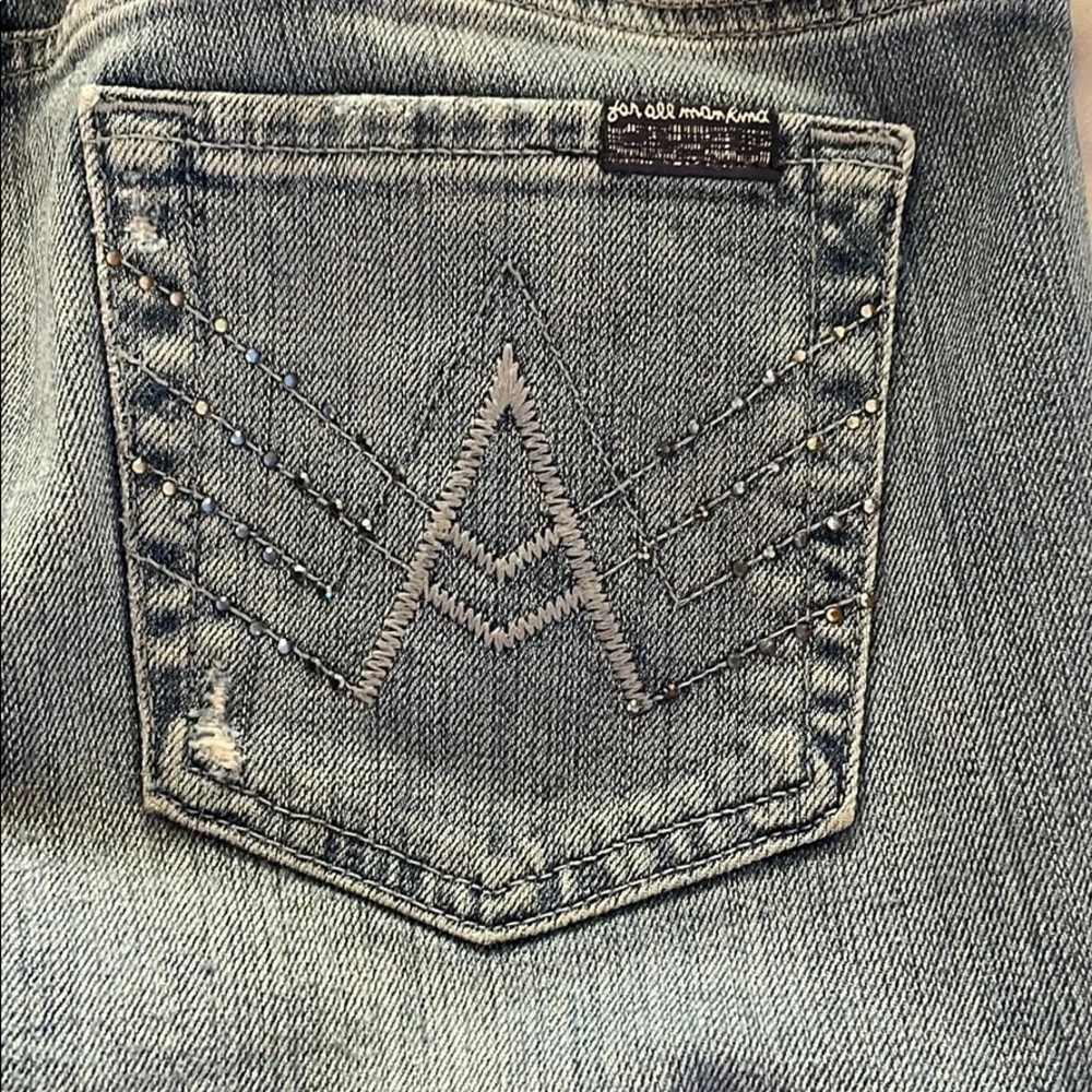 “A Pocket” 7 Jeans - Picture 3 of 4